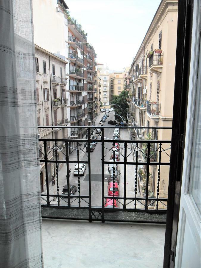 Le Vie Del Centro Hotel Palermo Exterior foto